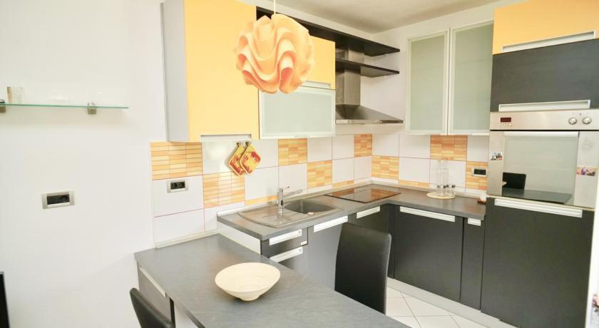 Nest For A Rest Apartment เซเกต วรันยีชา ภายนอก รูปภาพ